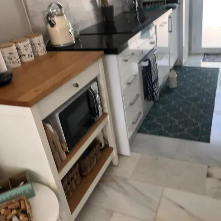 Apartamento Casa Chico 2 Bedroom Townhouse 1 Mile From Marina & Beaches Marbella