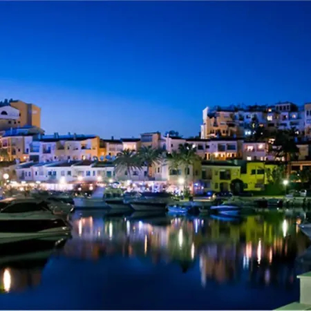 Apartamento Casa Chico 2 Bedroom Townhouse 1 Mile From Marina & Beaches Marbella
