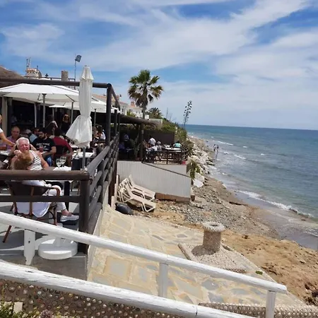 Apartamento Casa Chico 2 Bedroom Townhouse 1 Mile From Marina & Beaches Marbella